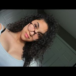 Meet your Posher, Jiji